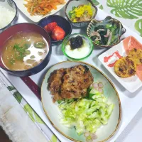 豚薄切りバーグマヨYummyソース焼き定食です✨