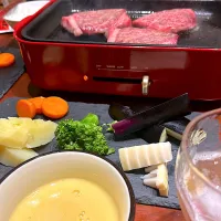 今日のお夕飯はステーキ🥩|mokoさん