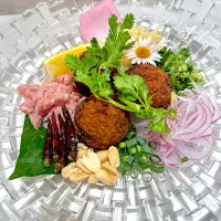 แหนมคลุก|sirakorn owadaさん
