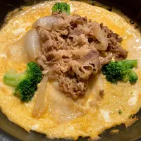 牛丼の具でオープンオムレツ🎵|シャビーちゃんさん