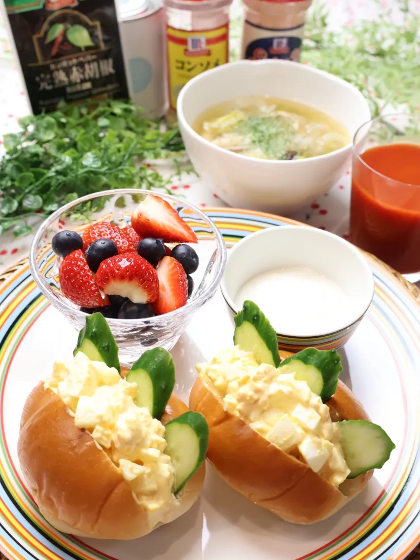 たまごサンドな朝食|めいめいさん