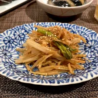 ウドのきんぴら🥢|Saori.Sさん