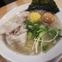 |まりなさん