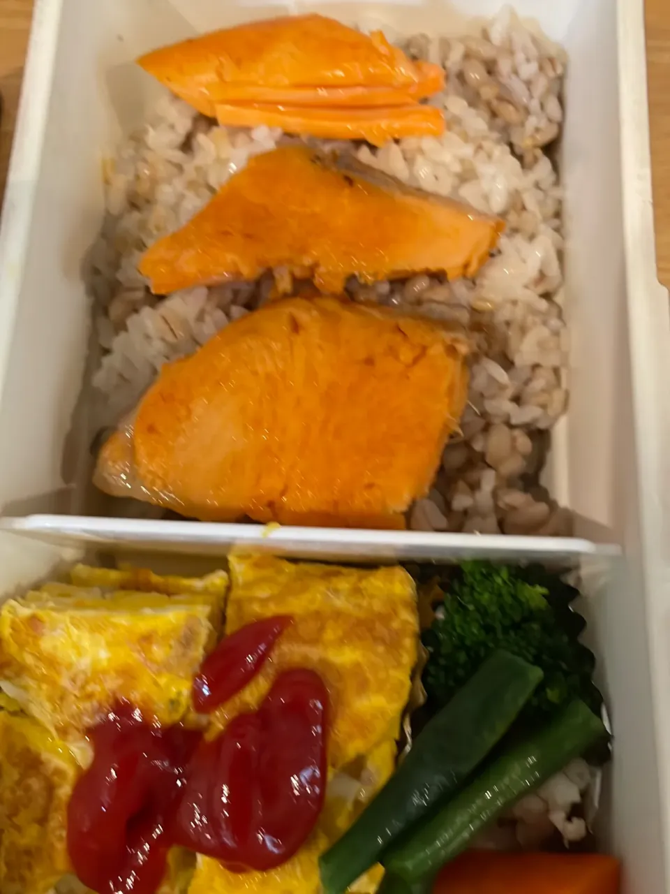 今日の弁当　2人分|NBNさん