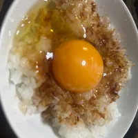 今日の朝食。神の卵かけご飯を作りました！|トモちゃんさん