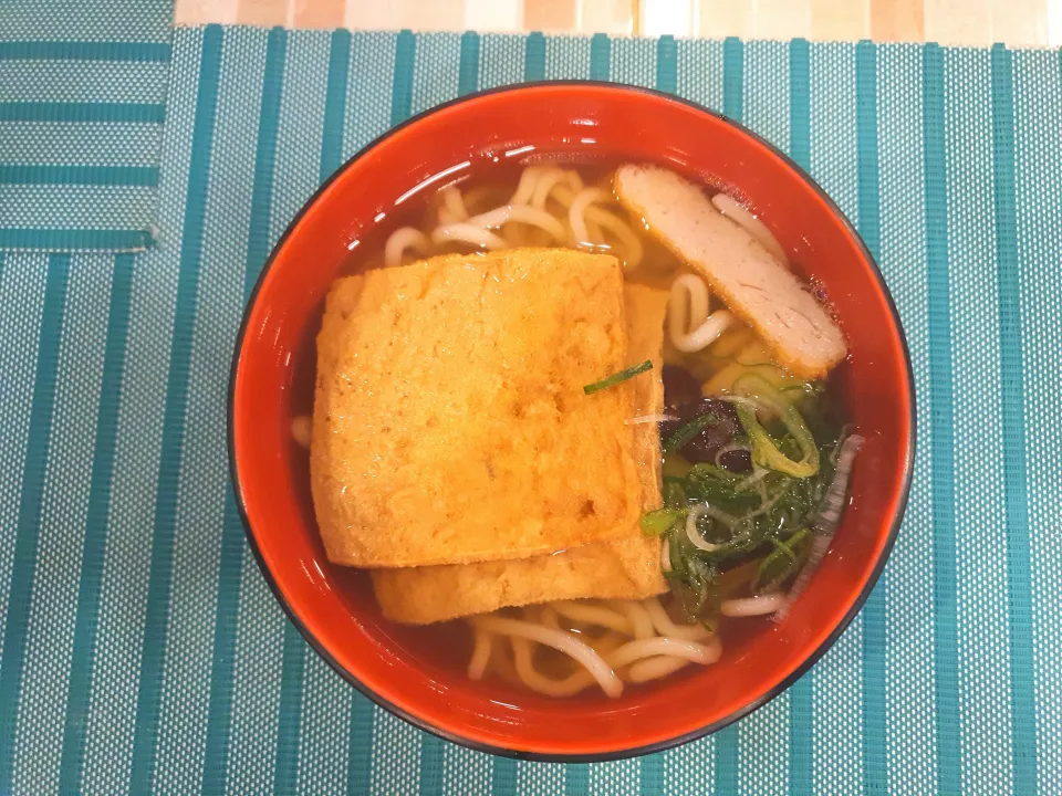 食いしん坊のきつねうどん|Jhonny Yamashiroさん