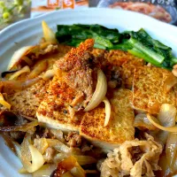 【おうち吉野家】吉野家の牛丼 de 肉豆腐| まなまな♡さん
