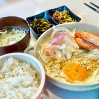 朝食みたいな昼食| ぎんさん