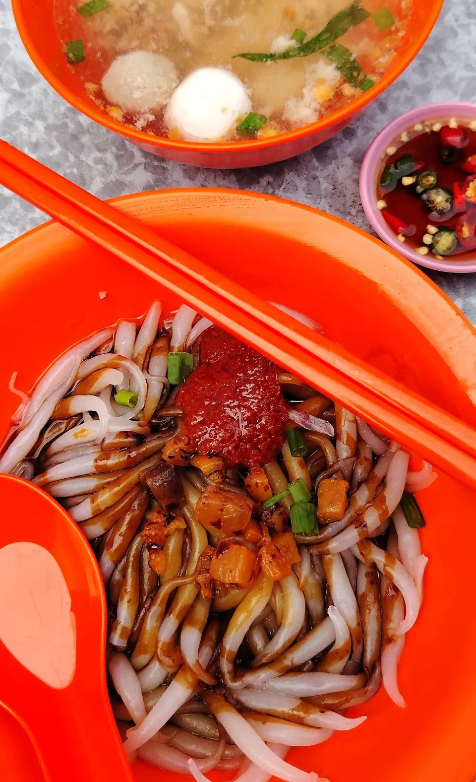 猪肉粉minced pork, liver, sliced pork soup|🍒lynnlicious🍒さん