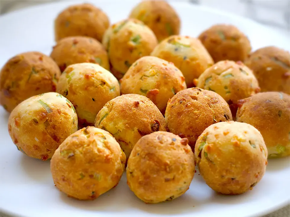 Savory Snack Balls with Almond Flour|Laki Maikaʻiさん