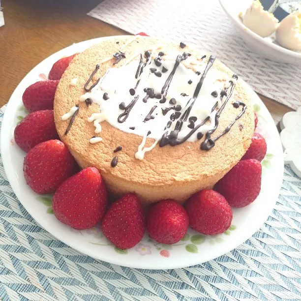 いちごシフォンケーキ|Reikoさん