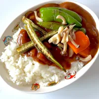 牛すじカレー|爰音さん