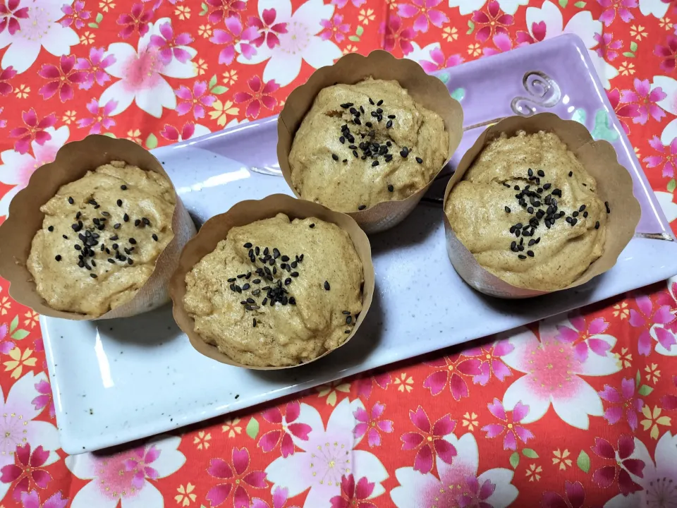 はったい粉で黒糖蒸しパン|みよぱさん