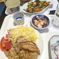 4/21(月)夕食。ブタの生姜焼き。タコとほたるいかの酢味噌あえ。厚揚げと小松菜の肉味噌炒め。|へいちゃんさん