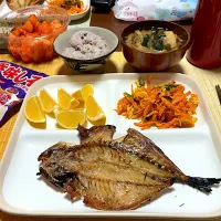 アジ焼きました|akkoさん
