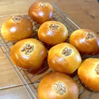 あんぱん♪クリームチーズ入り