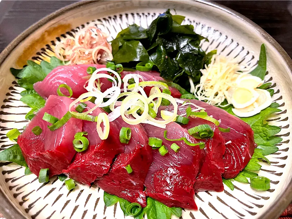 旬🐟勝浦産朝獲れ生カツオ刺|KANAさん