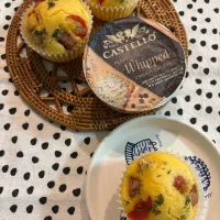 クリームチーズのカップケーキ２種　プチトマト、ベーコン、クリームチーズ|うさぎぱんさん