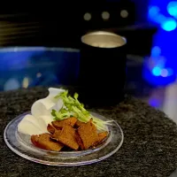 明日からGW休暇で5連休✨
連休前夜の晩酌おつまみは、炙りカラスミ♪|yokoさん