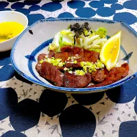 牛タンとろろ丼|ももさん