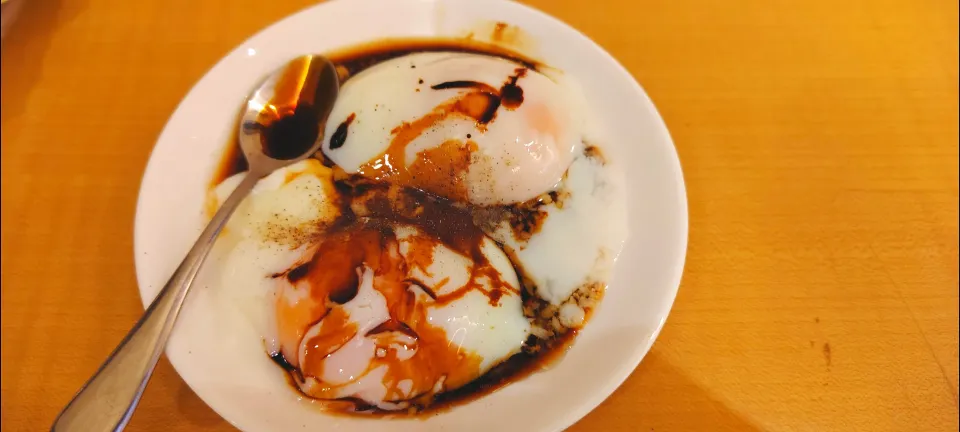 Make these eggs in hotel room in cup 10mins 😍😁😋💕💕💕🥚🥚|🍒lynnlicious🍒さん