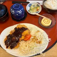 とんかつ錦さんの味噌ヒレカツ御膳|Morito Kamiyaさん