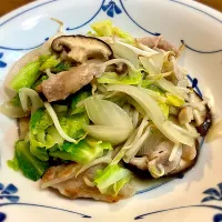 肉野菜炒め塩味|リフルシャッフルさん