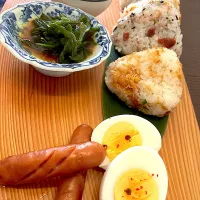 5/4 休日おむすび朝食💗|あーるさん
