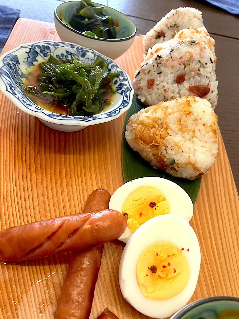 5/4 休日おむすび朝食💗|あーるさん