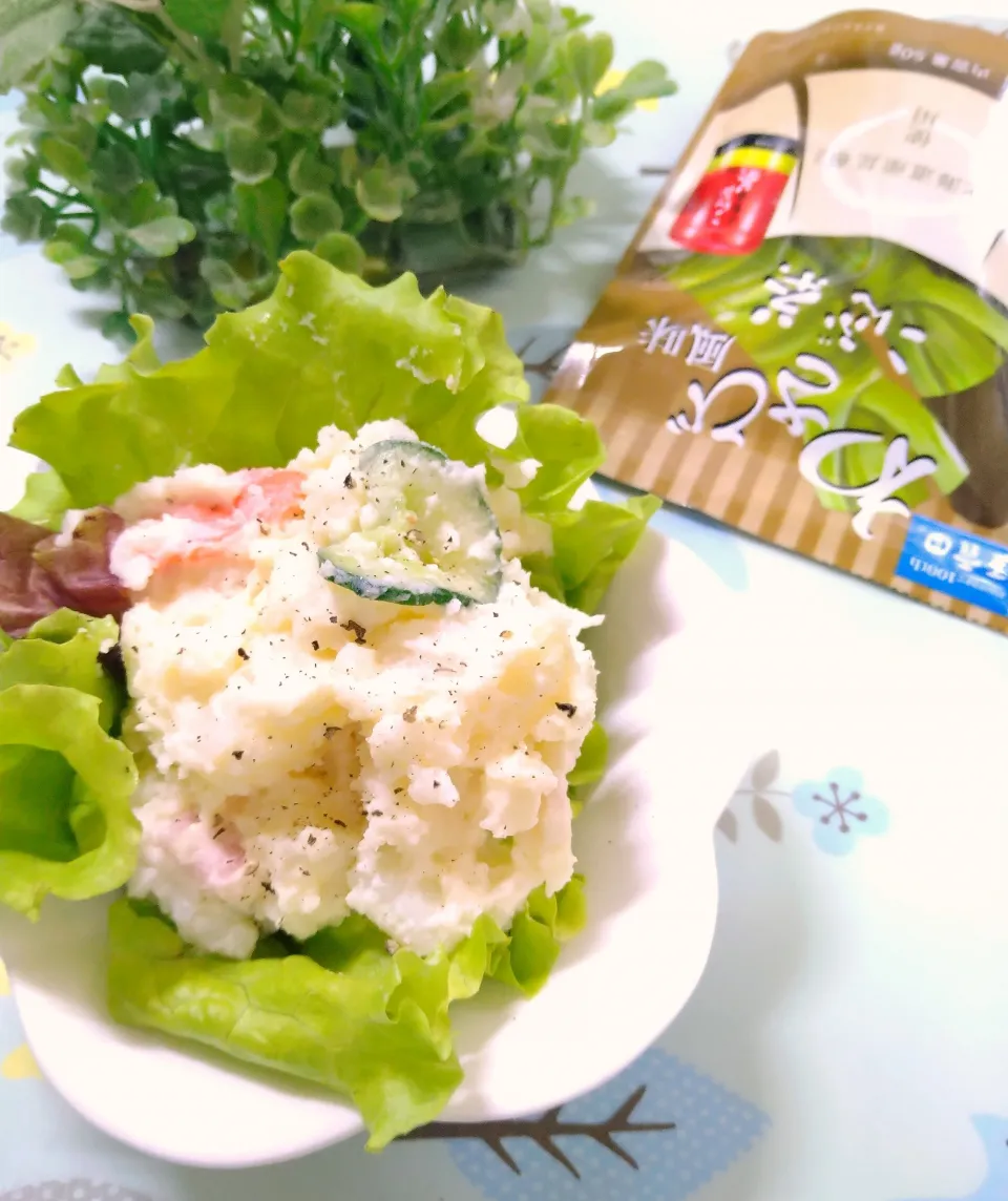 わさび風味こんぶ茶deポテサラ ·͜·♡|fumiさん