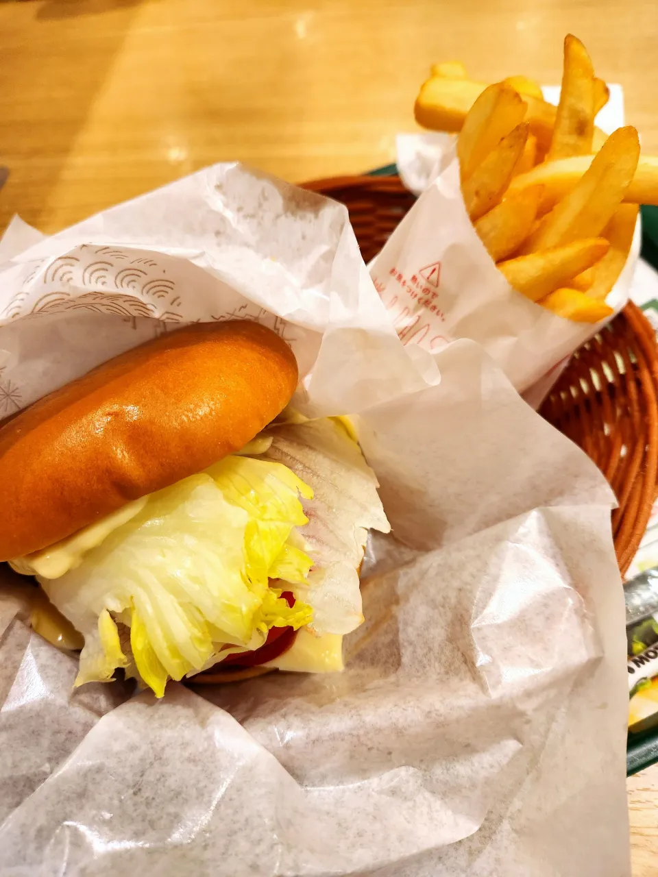 🔷🌄朝モス☕野菜チーズバーガー🔷|@きなこさん