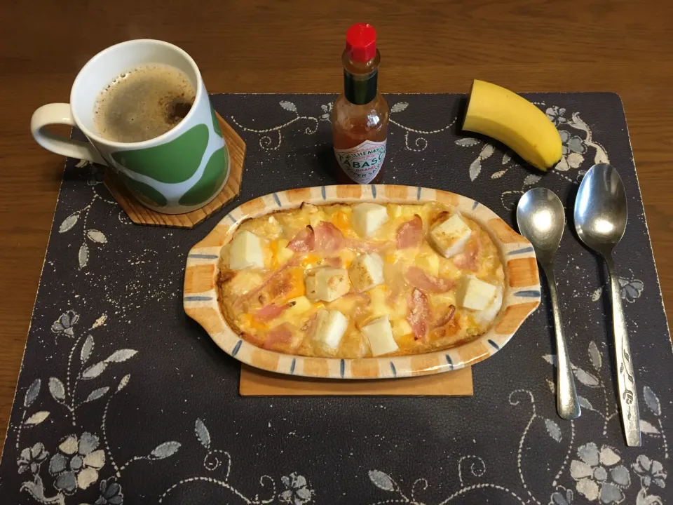 Yummy!万能クッキングたれ・コリアンホットを使ったオートミール餅グラタン、ホットコーヒー、バナナ(朝ご飯)|enarinさん
