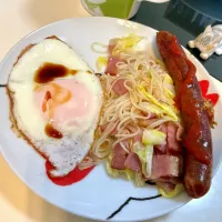 ベーコンとキャベツにそうめんを入れて|Takeshi  Nagakiさん