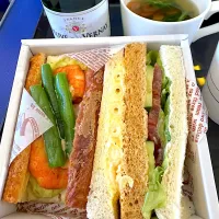 機内食|流線形さん