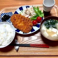 トンカツ定食