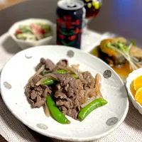 5/4晩酌：牛肉とスナップエンドウのオイスターソース炒め|ななみんさん