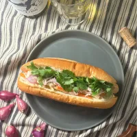 蒸し鶏のバインミー|まる(丸大豆)さん