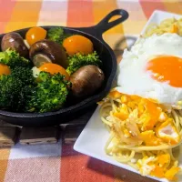 黒アヒージョ
目玉焼ナンプラーパスタ|マギーさん