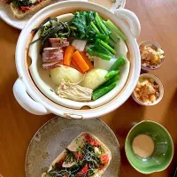 韓国風ピザ🍕＆ヘルシー蒸し土鍋で蒸し野菜|さくたえさん