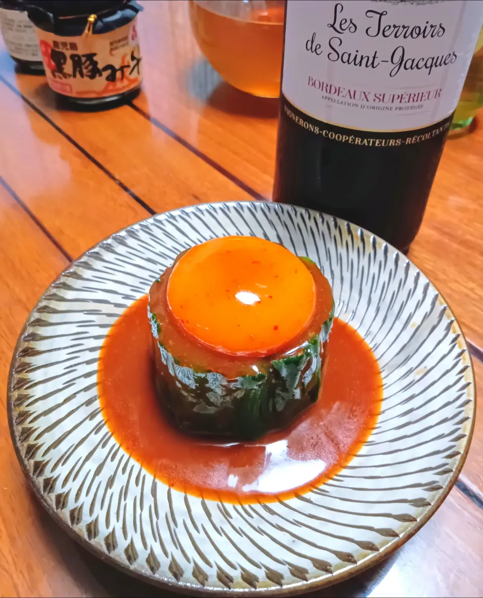 【自作🎯】Yummy！コリアンホットをユッケダレに味変しよう！鉄板ニラユッケ🍻|Falco*さん