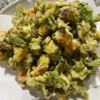 海老と椎茸と山ウドの穂先のかき揚げ|おかこさん