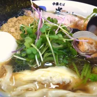 【食べログ TOP 5000】
【本日の限定】
中華そば 半ざわ 
昨日の北海道厚岸産あさり30kg、別海町白貝50kgのスペシャル
スープの残りを追った
あさりと白貝炊きラーメン塩
 (玉子付き、1,500円) 
＋わかめ (がんこ/覆麺智/花木共通
のメンバーカード提示で無料) 
＠西巣鴨2分 
(JR板橋駅から徒歩13分) 
25123
〈醤65塩22噌󠄀12タ5昆6出5F6冷2〉|大脇さん