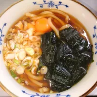 わかめ月見うどん| 秀美«シュウビ»さん