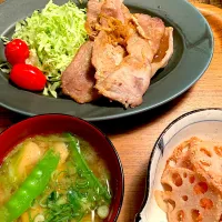 生姜焼き・絹さやと春キャベツのお味噌汁・レンコンしりしり|kasumiさん