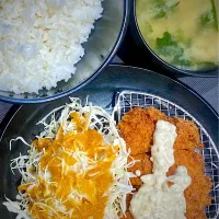 松のや チキンカツ定食 580円|すくらんぶるえっぐさん