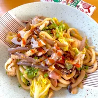 yummy！コリアンホットで焼きうどん|さらっと🍀さん