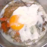 生タマゴ乗せ麻婆茄子丼|darkbaronさん
