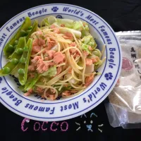 サーモンと春キャベツのパスタ✨|cocco+さん