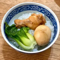 「我家風  鶏肉飯 」
鶏スープを添えて 朝ごはん🍚| ばくあんしゃさん