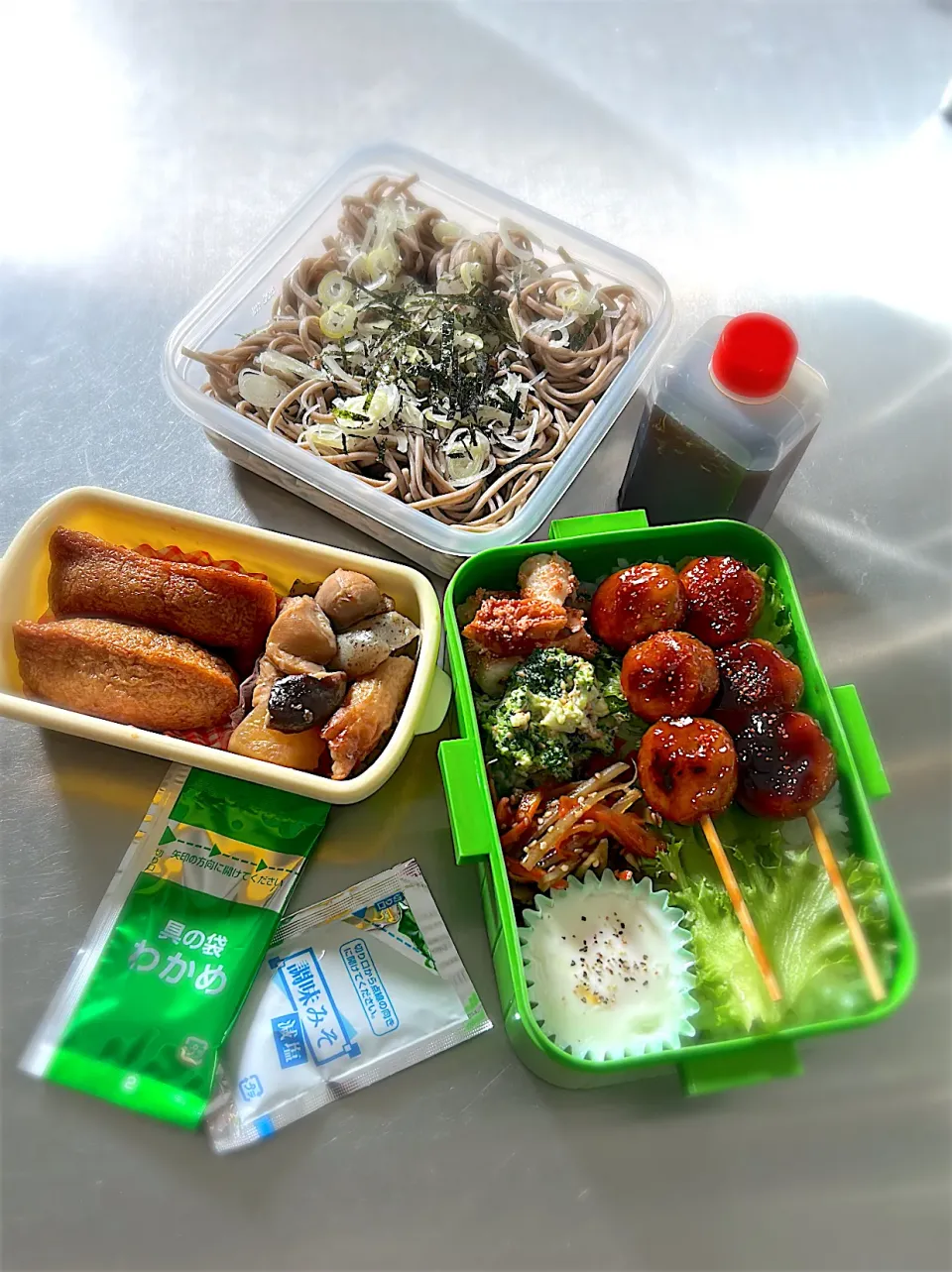 R7.5/6  𝚃𝚞𝚎.  ·͜·♡ざる蕎麦&つくね弁当👨🏻‍🍳|hamakoさん